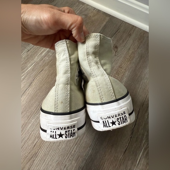 Converse All Star Platform Sneakers High Tops Sage Green White Size 6 Chucks - Picture 3 of 16